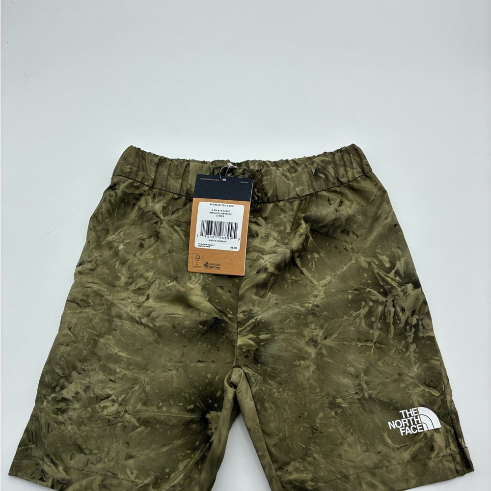 The North Face Boys Olive Green Printed Shorts